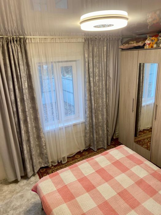 Продам дом в селе Зенковка .