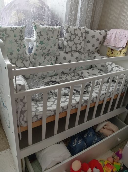 Кровать детская для новорожденых