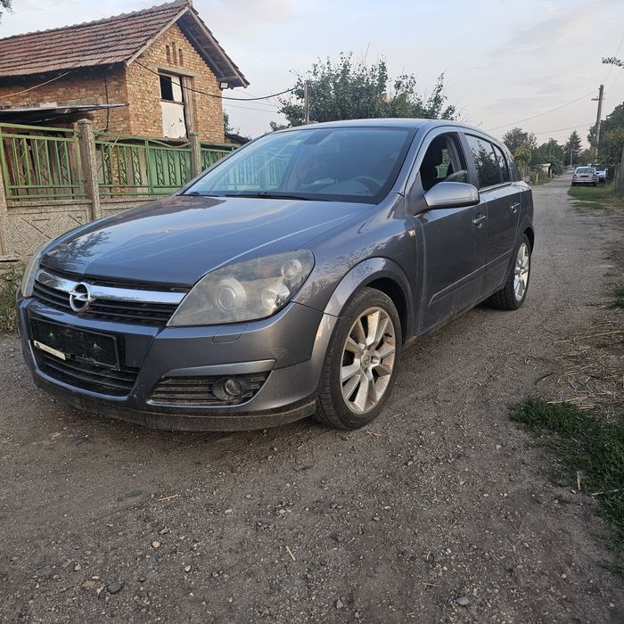 Опел Астра 1.9 дизел на части само !