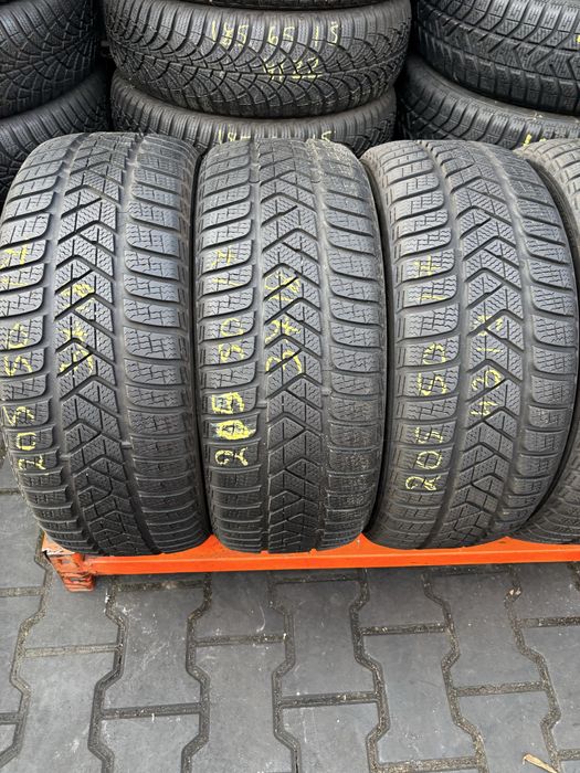 Anvelope Iarna 205/55/17 Pirelli SottoZero 3 205 55 17 R17