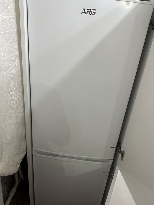 Стиральные машина , холодльник и морозильник