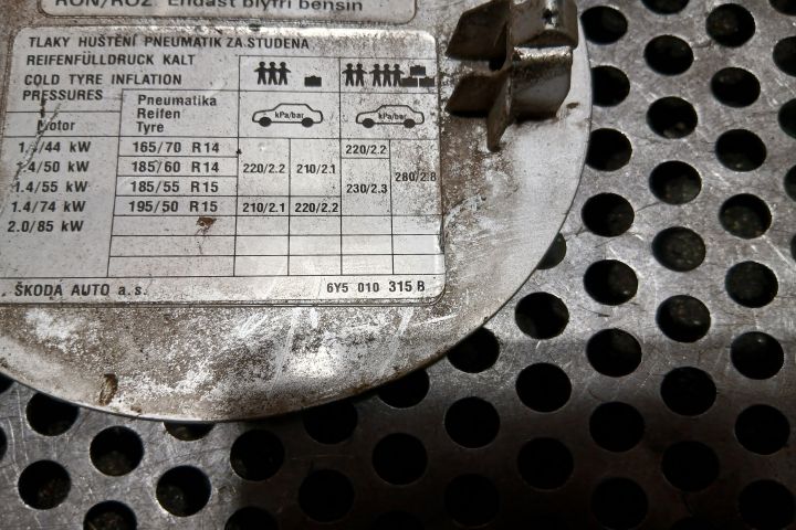 Usita rezervor 6Y5010315B 6Y5010315B Skoda Fabia 6Y