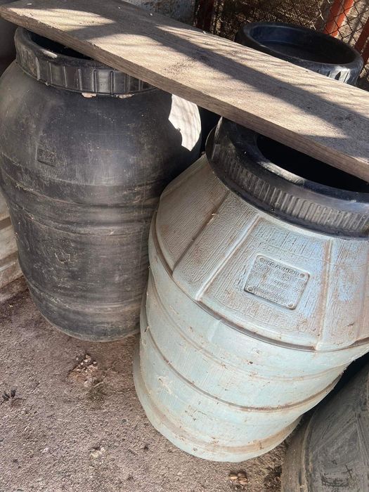 Бидони за всякакви нужди