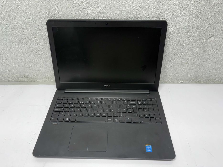 Лаптоп - DELL 3550, Intel core i5 5200U , RAM 4GB DDR3, SSD 256GB / L3