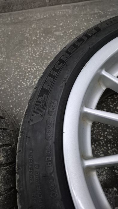 Vând set jante Bmw R17 style 32 225 45 r17