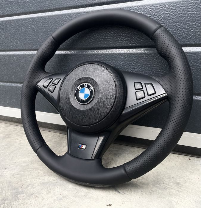 Перфектен М волан за бмв 5та серия Е60/Е61  за кола със СТАРТ/СТОП