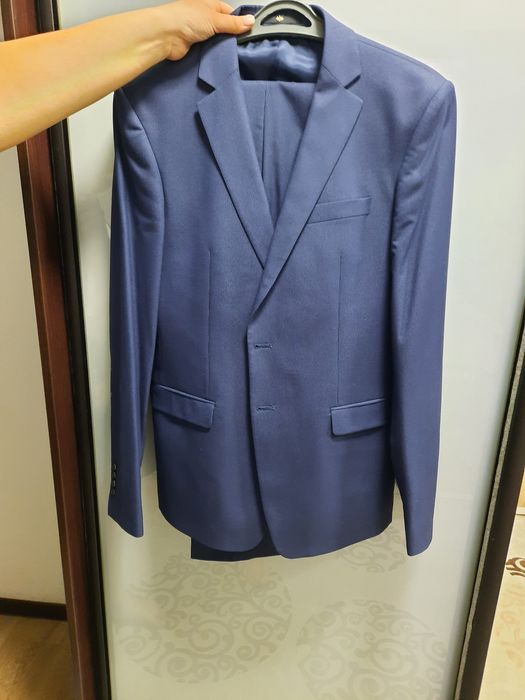 Костюм  мужской.