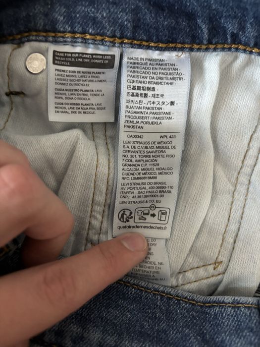 Blugi Levis mărimea S originali