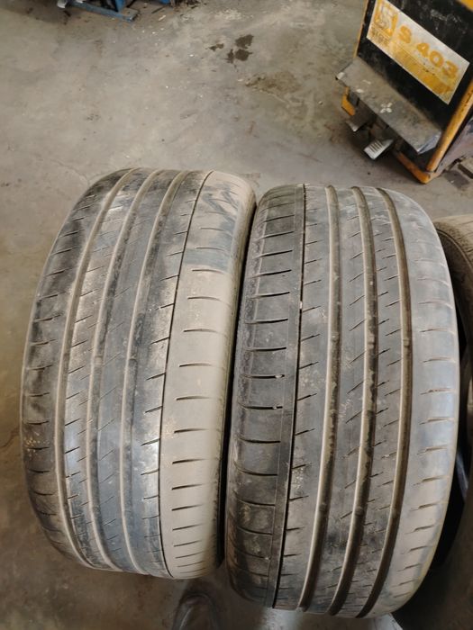 Продам комплект резины 245/45 р18
