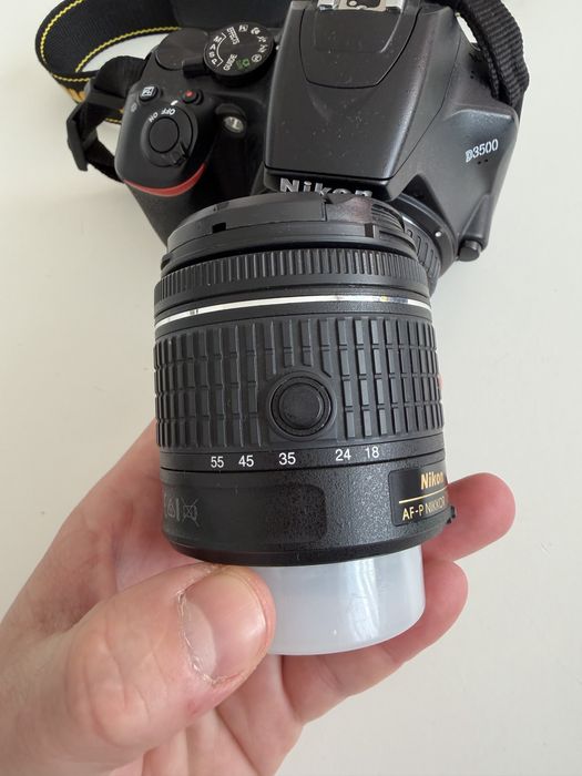 Фотоапарат Nikon D3500