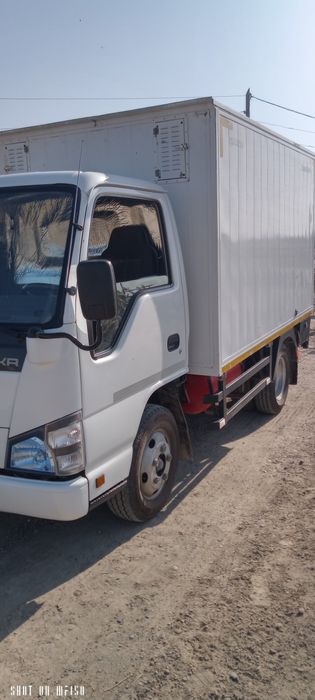 Isuzu 2.5t sotiladi