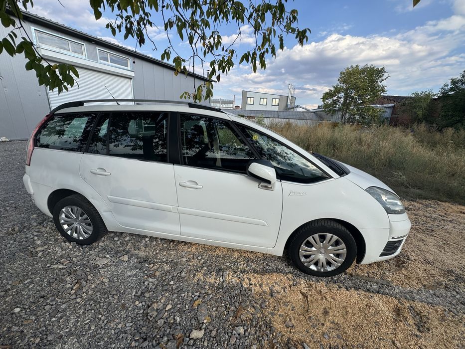 Ситроен C4 Grand Picasso на части