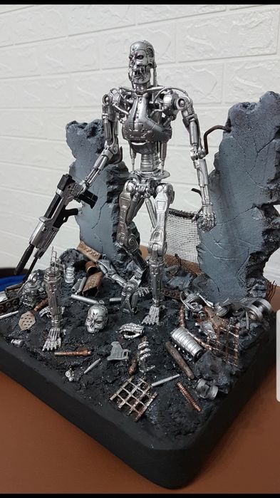 Diorama Terminator T-800