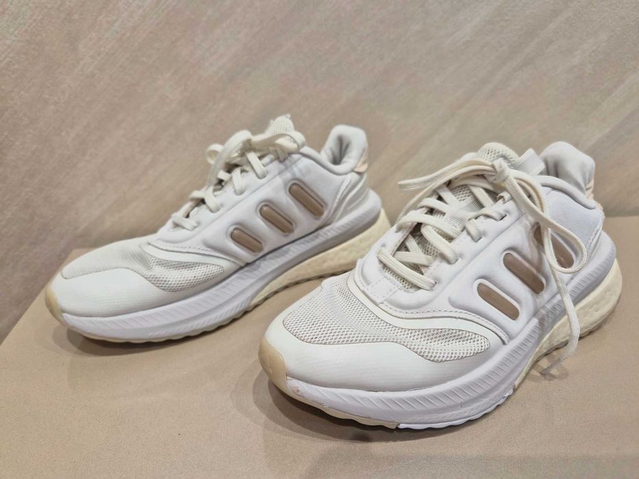 Продавам Adidas маратонки