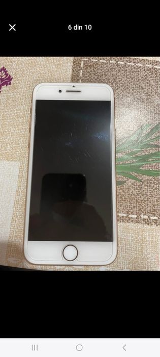 Vand sau schimb 3 telefoane Iphone