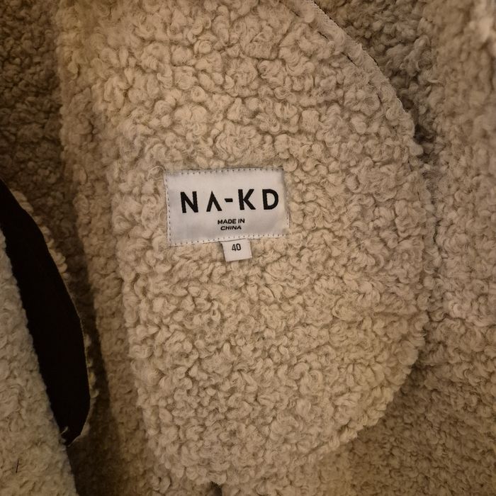 Стилно, топло зимно палто кожа/каракул в кафяво