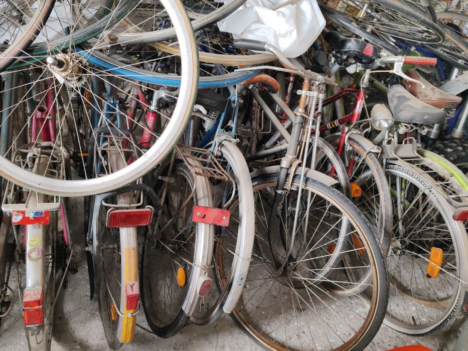 Lot de biciclete vechi la 80 de lei bucata