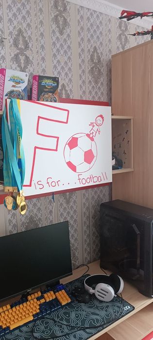 Продам стенку недорого