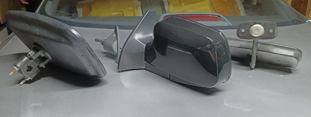 Продам зеркала на автомобиль ВАЗ 2114 левое, ГАЗ.