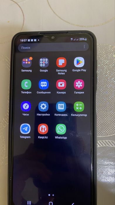 Телефон Самсунг а12