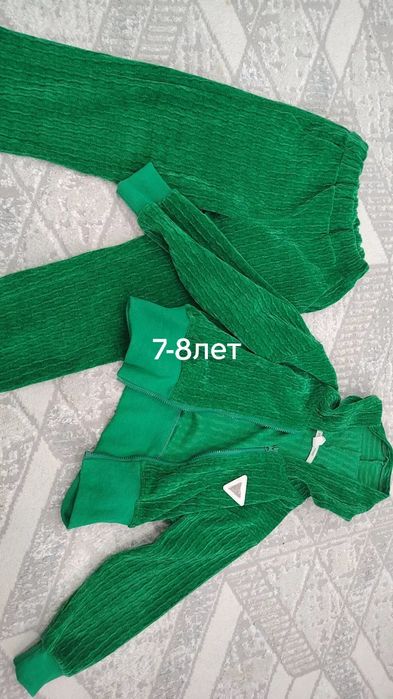 Продам одежда 8-6-7лет
