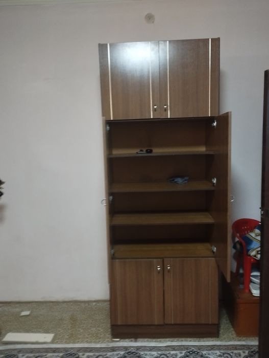 Срочно продам шкаф