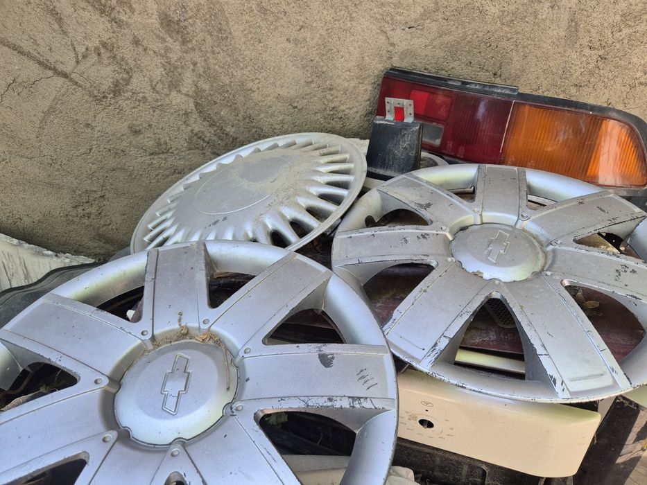 Mazda323(F) запчасти