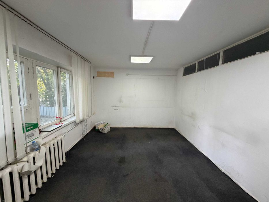 Buyuk Ipak Yoli metrosida ijara uchun noturar 1 xona 17 m2 bor
