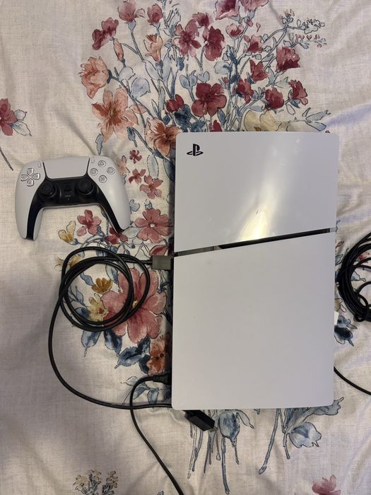 Playstation 5 slim digital edition 1TB