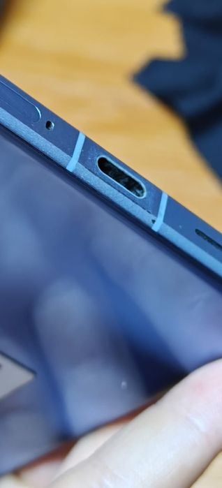 OnePlus 12R голубой