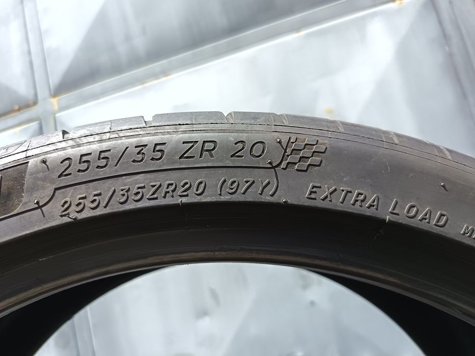 Anvelope vara 255 35 20 Michelin 2018 5.5mm