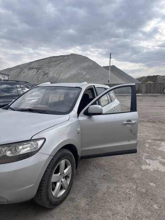 Продам Santa Fe 2009