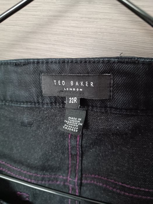 Blugi negri Ted Baker