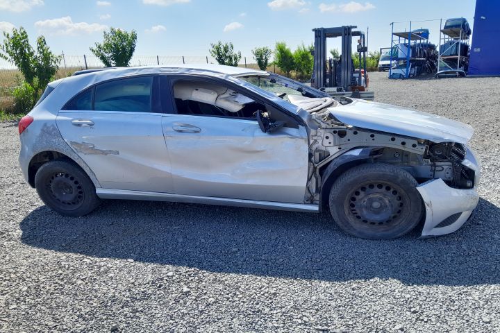 Radio cd A2469003108 Mercedes-Benz A-Class W176