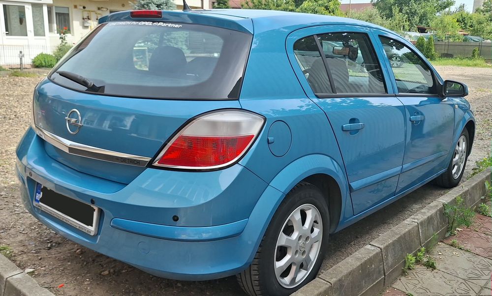 OPEL Astra 2004 — imagine 4