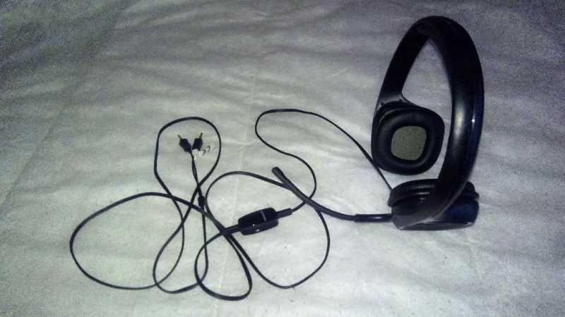 Слушалки с микрофон Plantronics
