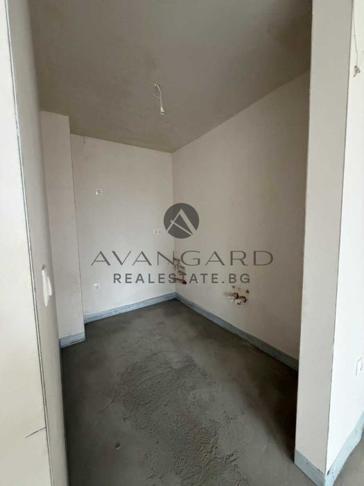 Продава се Тристаен апартамент в Пловдив, Център - 153 кв.м за 674 €/кв.м - Снимка #3