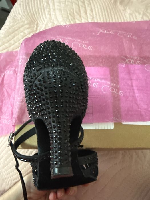 Латиноамерикански танцови обувки