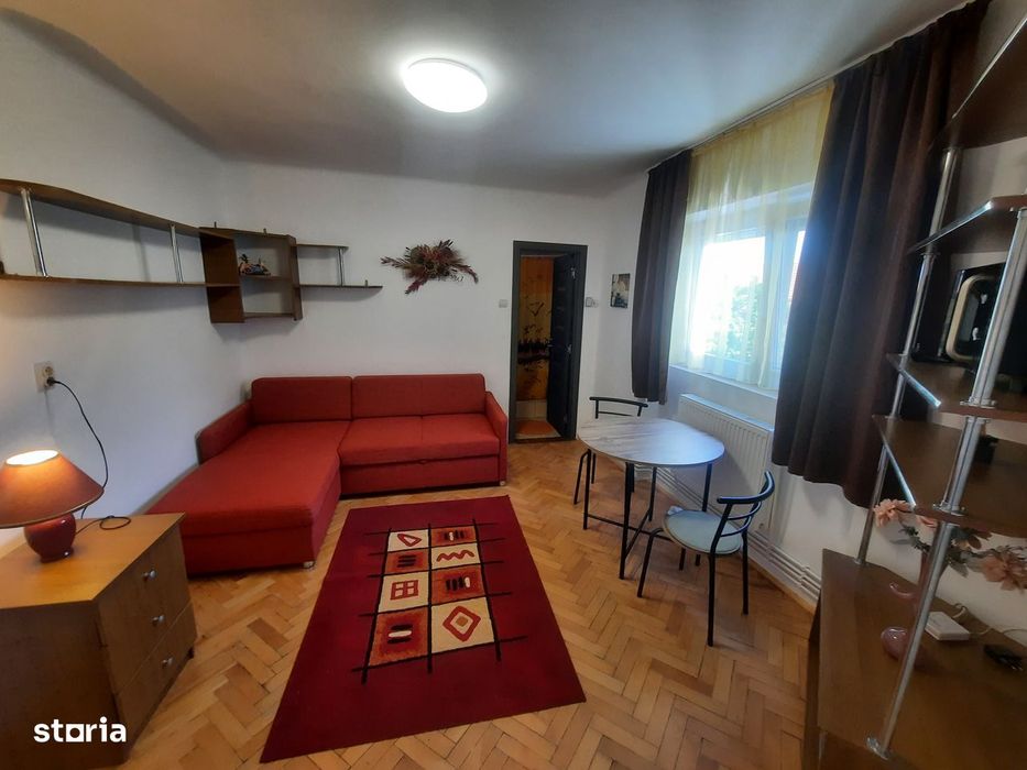 Chirie Apartament 1 camera Et.2 central -Satu Mare
