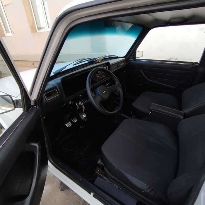 Vaz 2107 idealni moshina