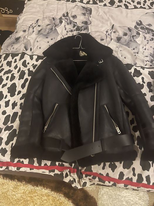 Мужская теплая и стильная дубленка от Acne Studios. Ношена 2 сезона.