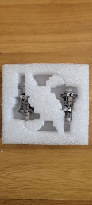 Becuri led cu lupă H7