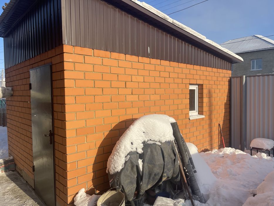 Дом в центре район 3 школы !