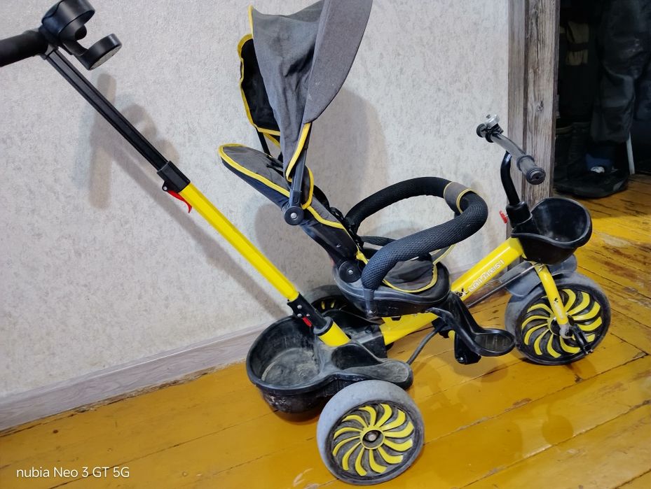 Трёхколёсный велосипед