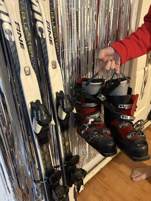 Лыжи в хорошом состояние б/у