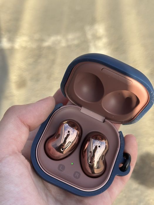 Galaxy buds Live