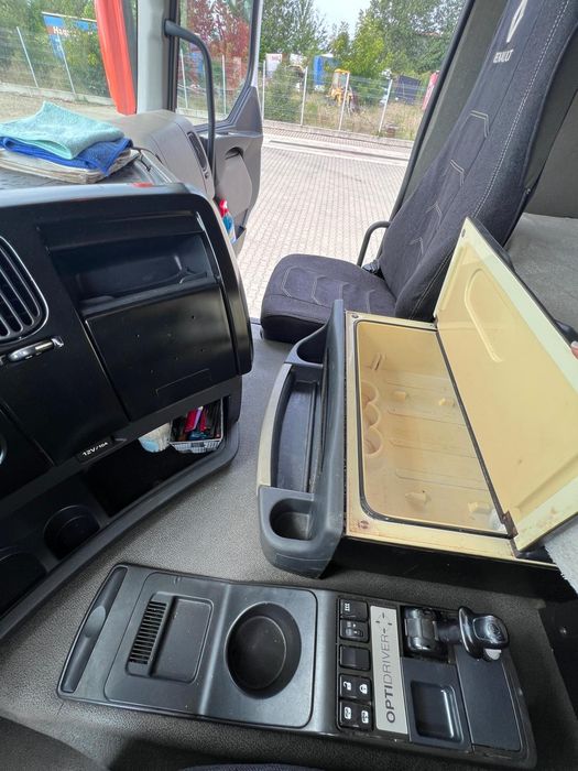Renault Premium dxi