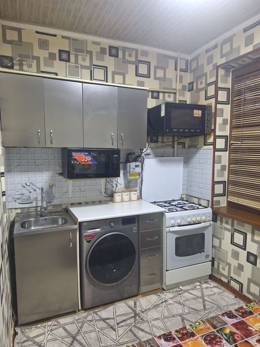 3-х комнатная квартира на 1 этаже