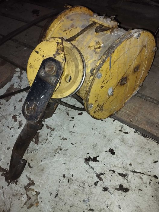 Лебёдка  таль времён СССР