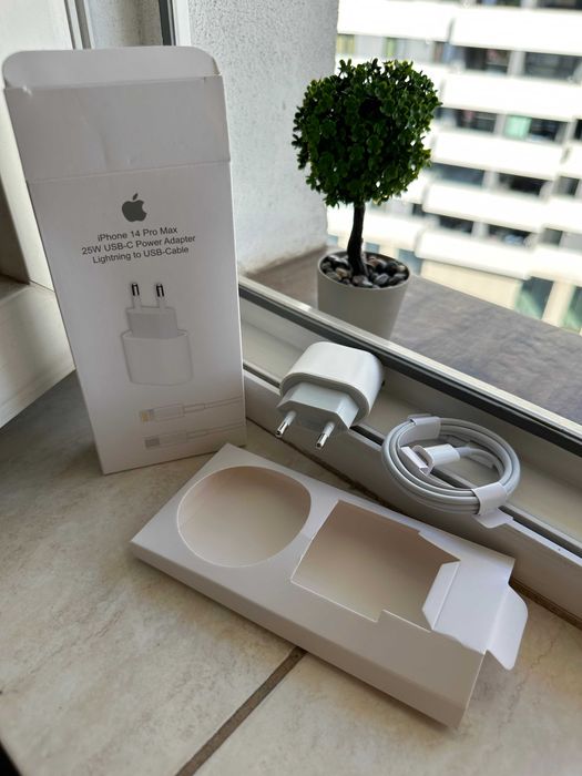 Set Incarcator Apple 25W + Cablu Lightning 1m, nou in cutie